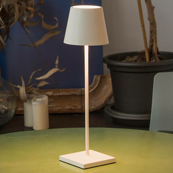 FARO BARCELONA LED stolní lampa Toc s USB nabíječkou