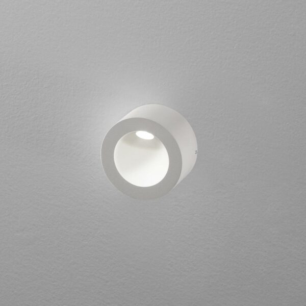 Egger Licht Saxo on LED nástěnné světlo vnitřní